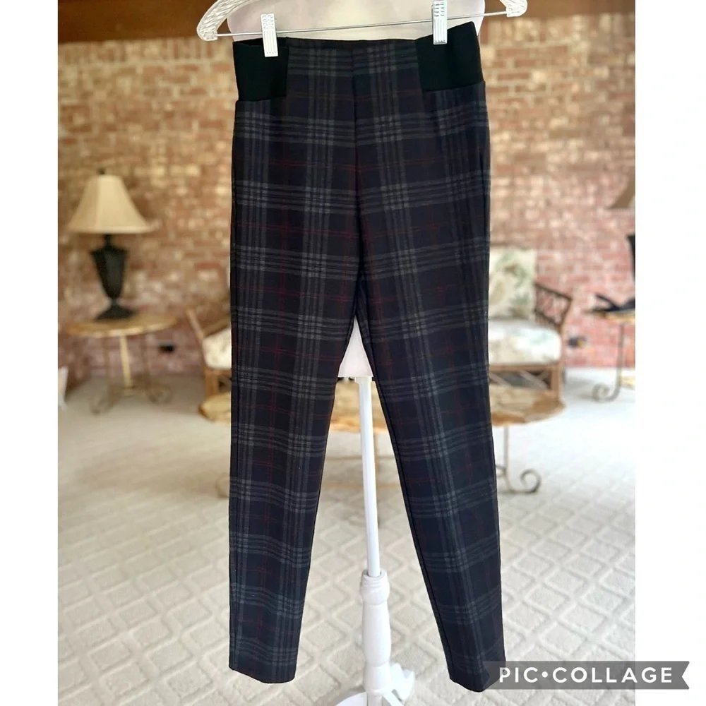 William Rast  Plaid Black Grey Red Ponte Knit Leggings S (Jrs) Preppy Chic